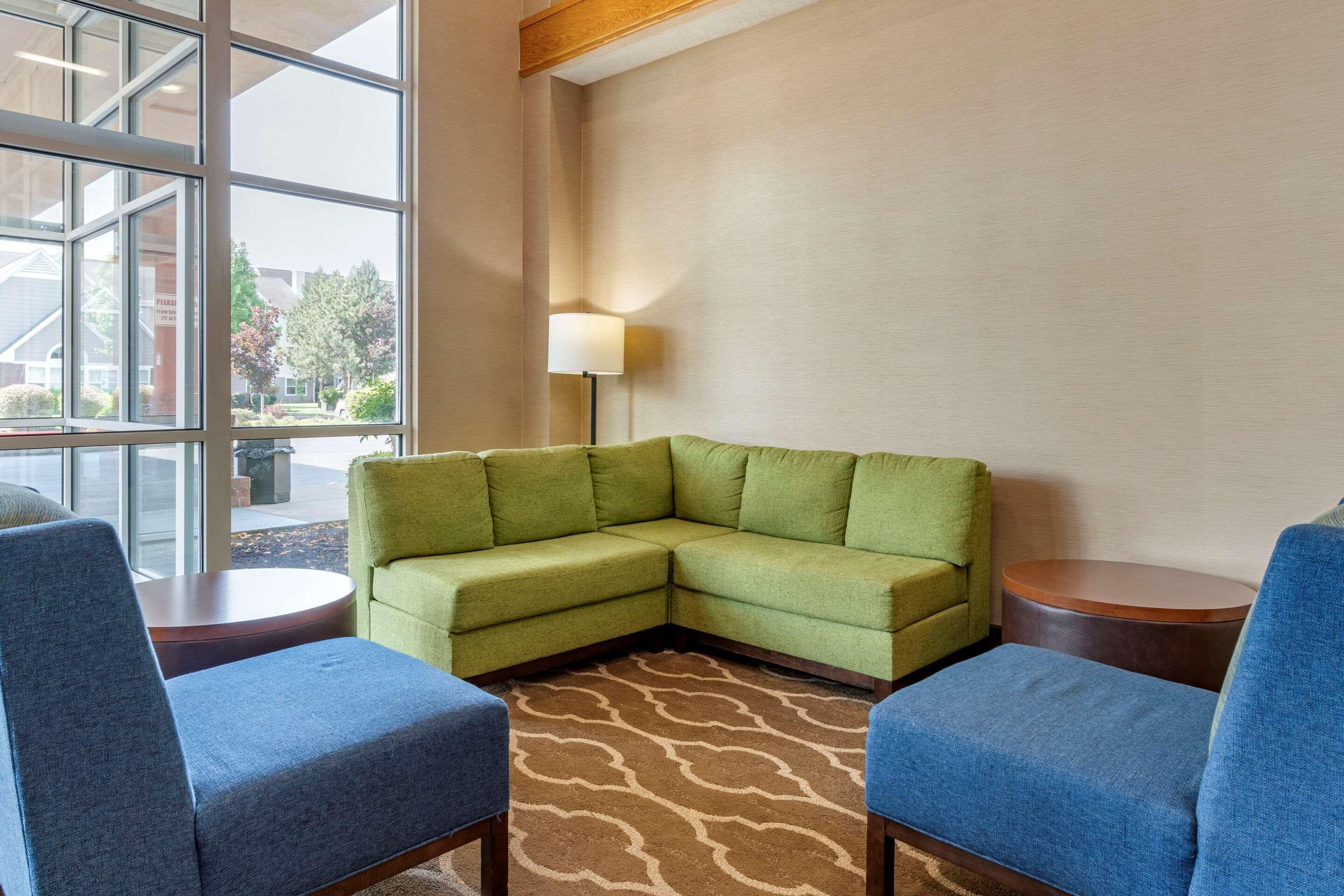 Comfort Suites Salem Exteriér fotografie