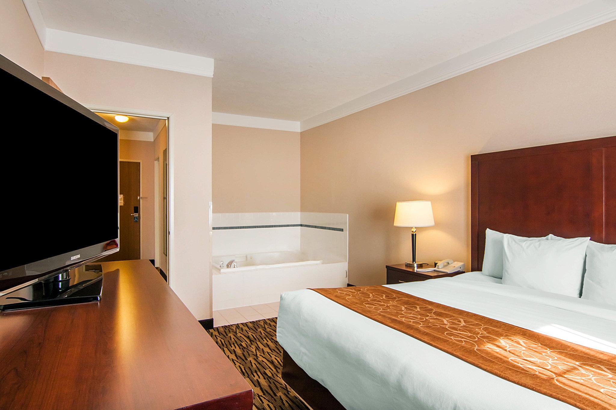Comfort Suites Salem Exteriér fotografie