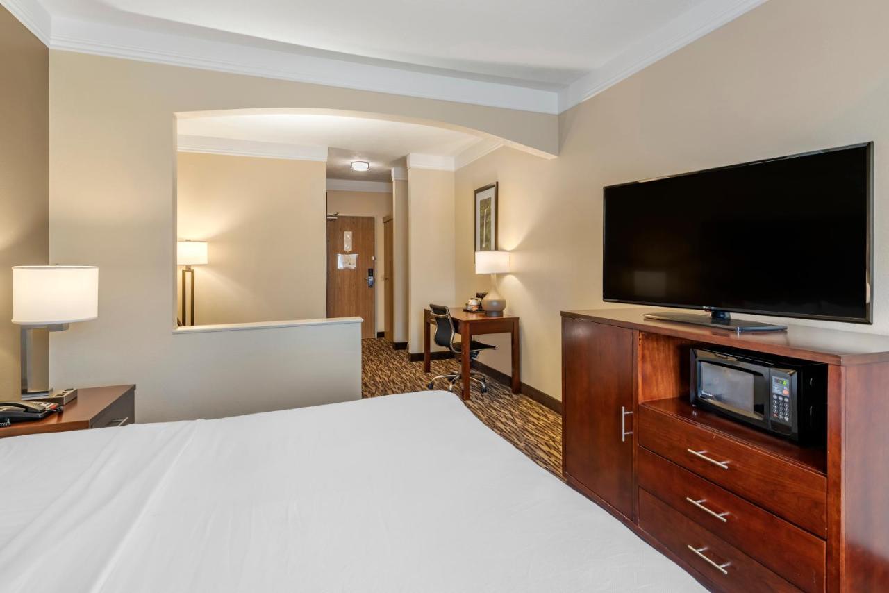 Comfort Suites Salem Exteriér fotografie